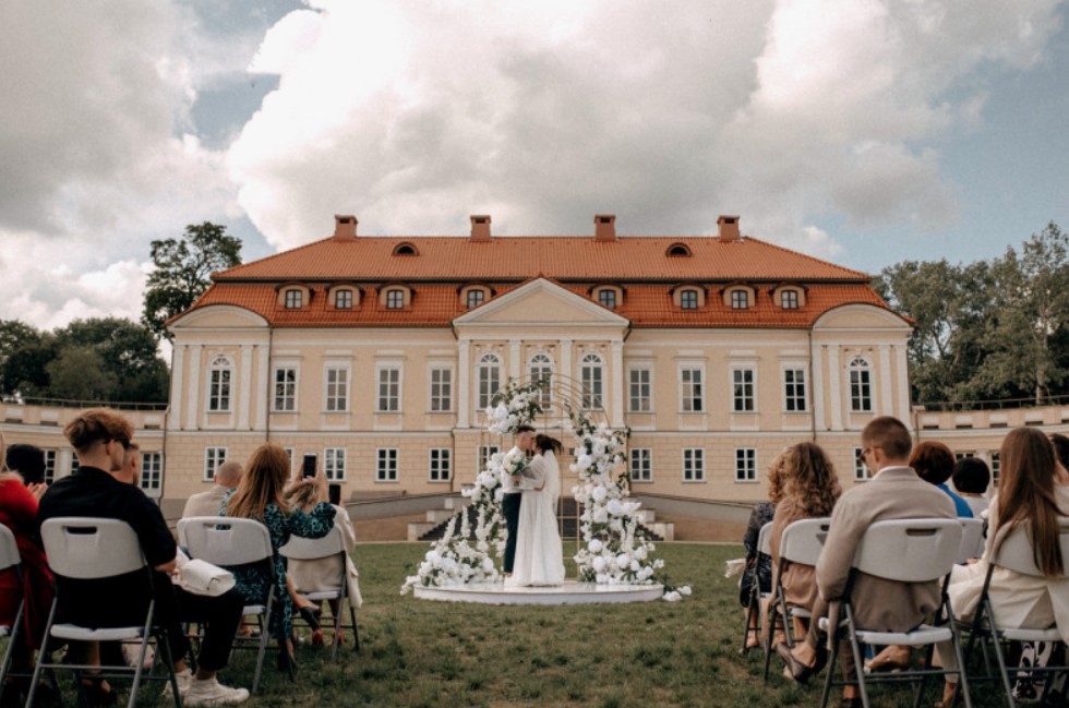 Идеальная усадьба в Гродно для свадеб и торжеств