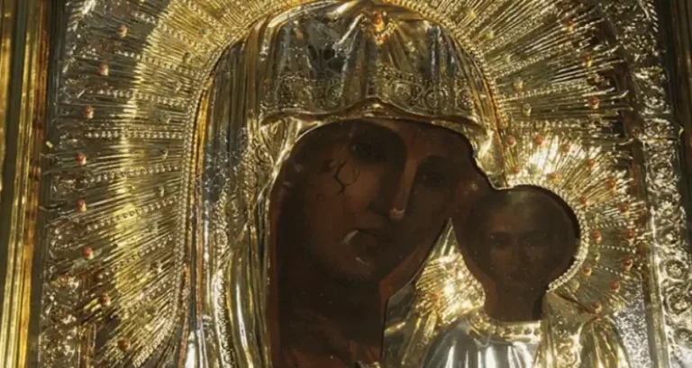 Чудотворные иконы и святыни Беларуси - небесные заступники земли под белыми крылами