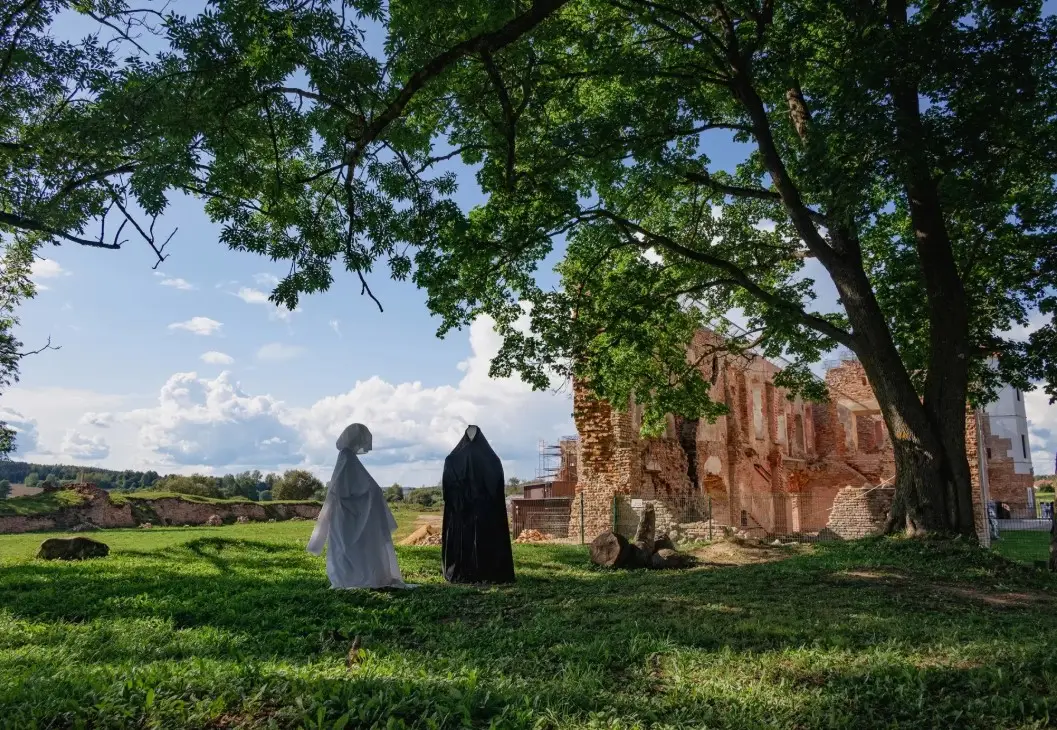 Гольшанский замок - Белый замок, призраки и несчастная панночка