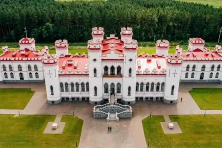 Коссовский дворец - Дом Тадеуша Костюшко и легенда о подземном ходе.