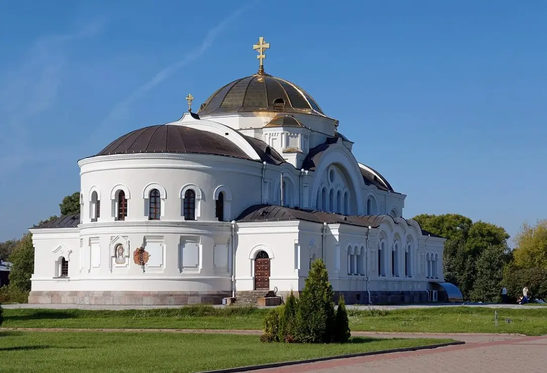 Свято-Николаевский собор в Брестской Крепости Свято-Николаевский собор в Брестской Крепости