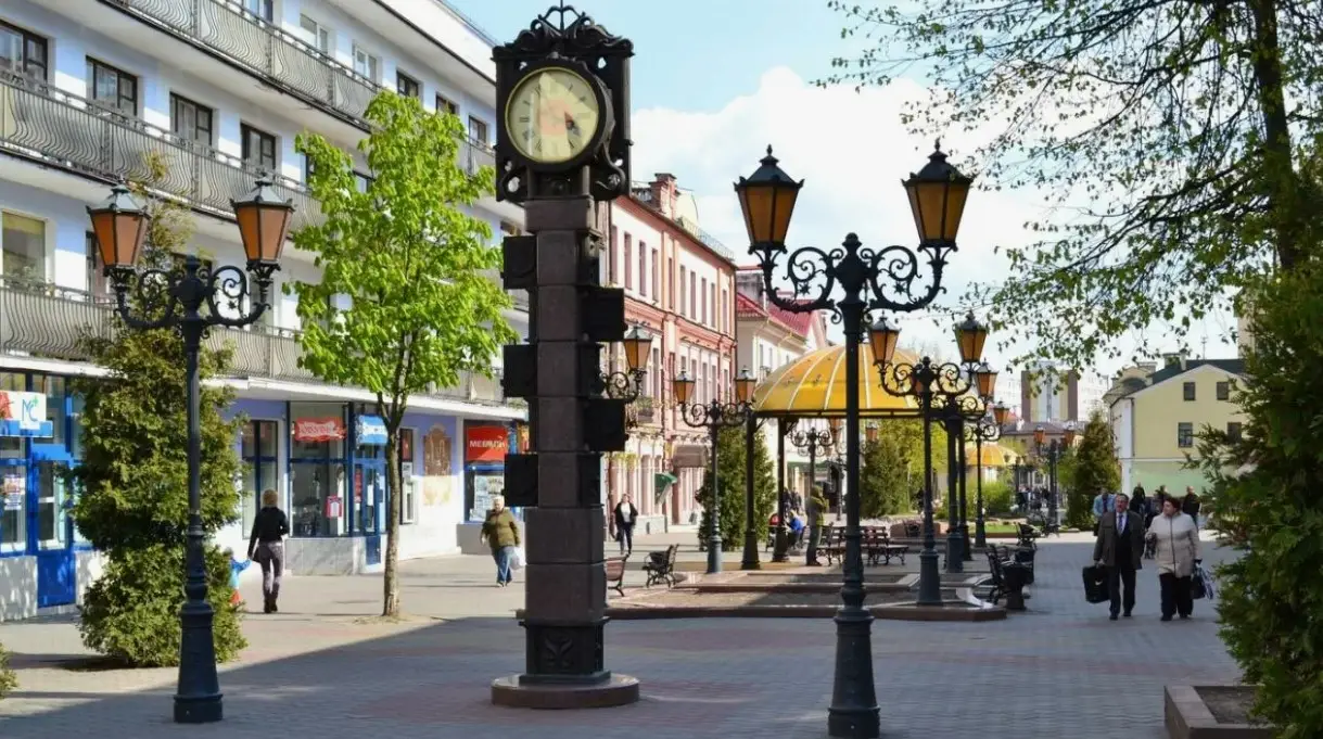 Города Беларуси с уникальной атмосферой и историей Города Беларуси с уникальной атмосферой и историей